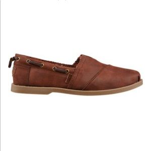 Bob’s Chill Luce in Brown